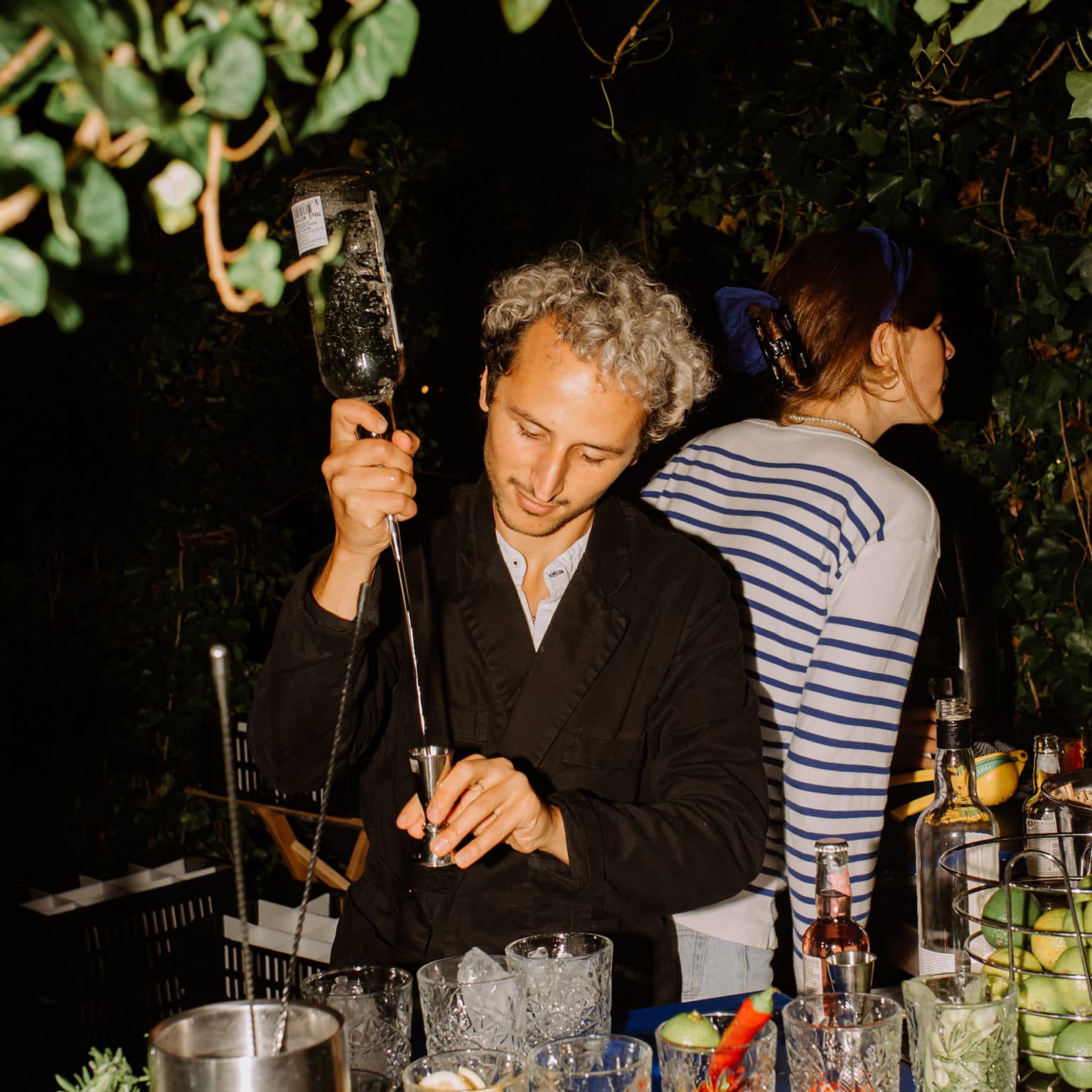 Cocktail inschenken